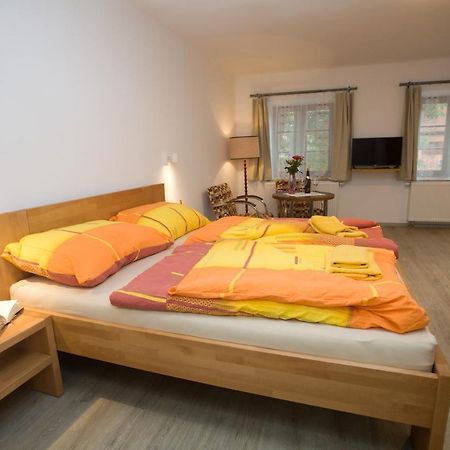 Apartmany Zak Frymburk Exterior foto